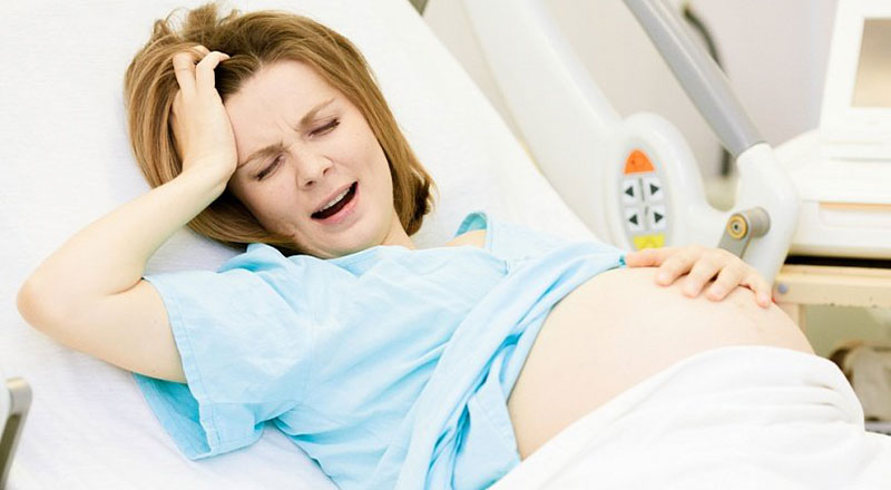Правильное дыхание во время родов и схваток